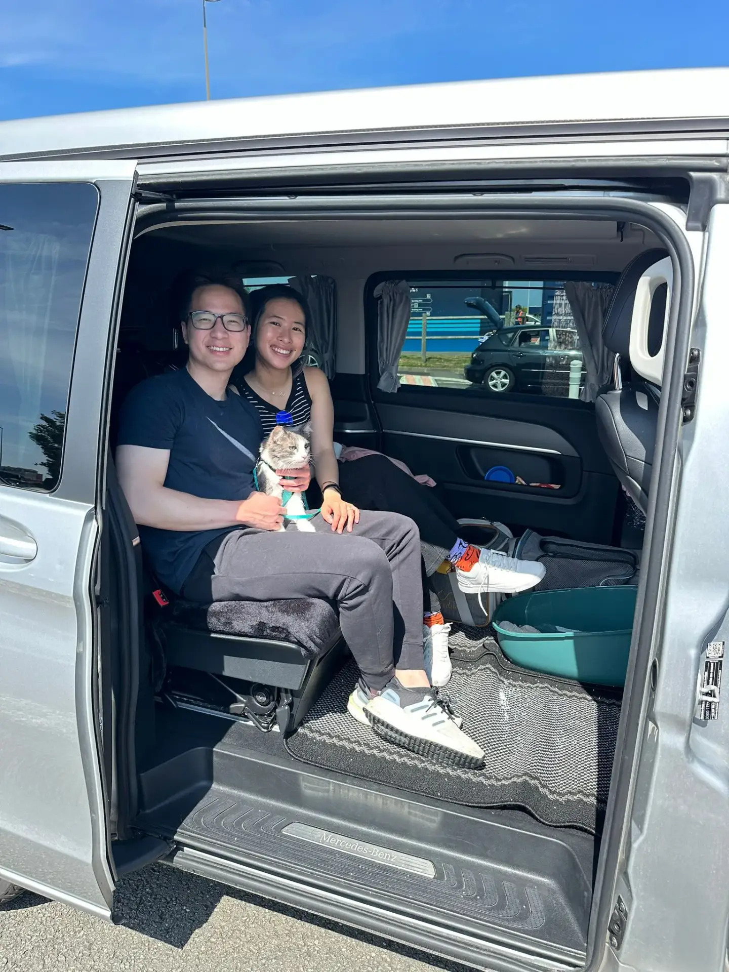 Pet Taxi Amsterdam to Manchester
